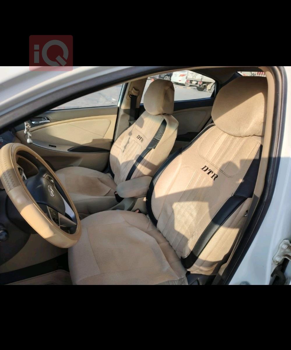 هیۆندای ئەکسنت